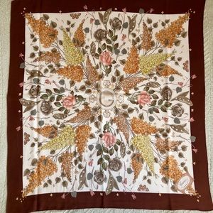 Beautiful Gucci Vintage Silk Scarf with Lilacs and Roses by V. Accornero - 1980s